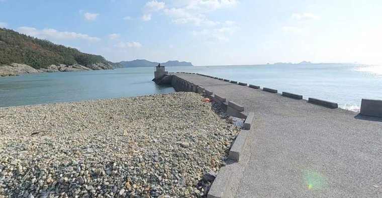 진도군 임회면 죽림리 깃대봉 선창장, 갯바위 포인트
